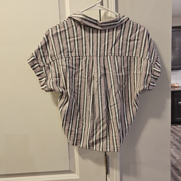 Anthropologie Cloth & Stone Striped Front Tie Blouse - Picture 2 of 4